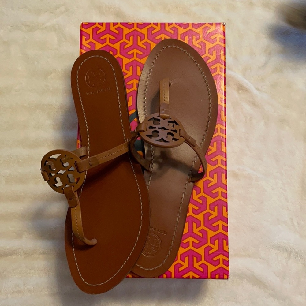 Tory Burch size 10